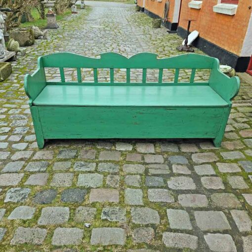 Groen, antik slagbaenk.
